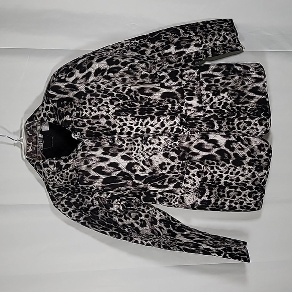 Chico's Jackets & Blazers - Chico's Size 0 Quilted Snow Leopard Jacket Black Animal Print Winter